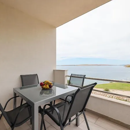 Beachfront Apartments Tic With Seaview Miletici Exterior photo