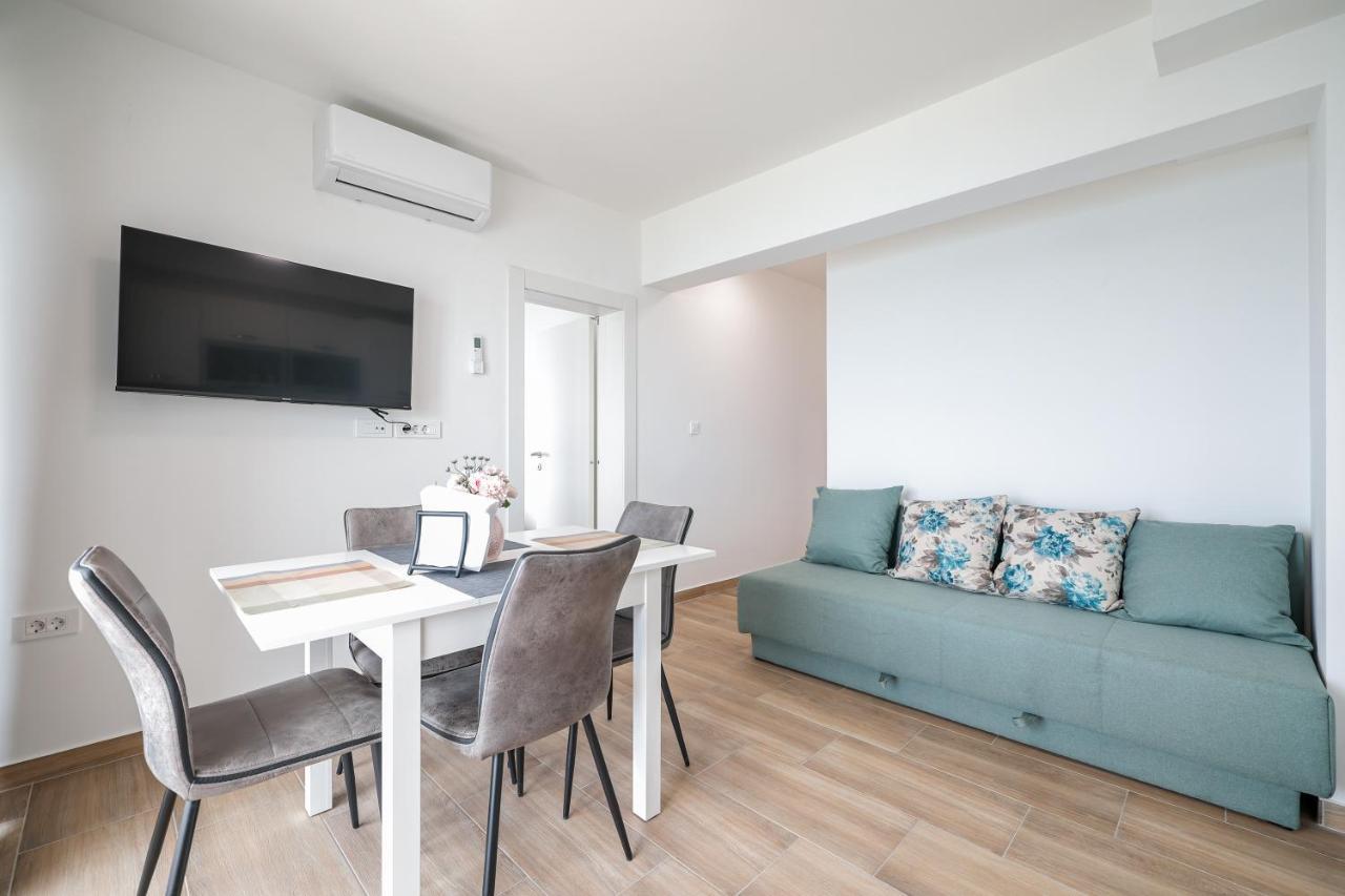 Apartment Beachfront Tic With Seaview *