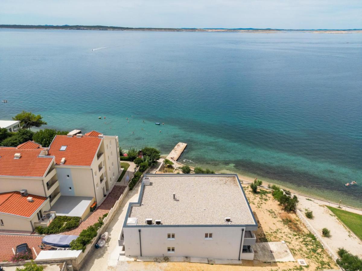 Beachfront Tic With Seaview Apartment Miletici
