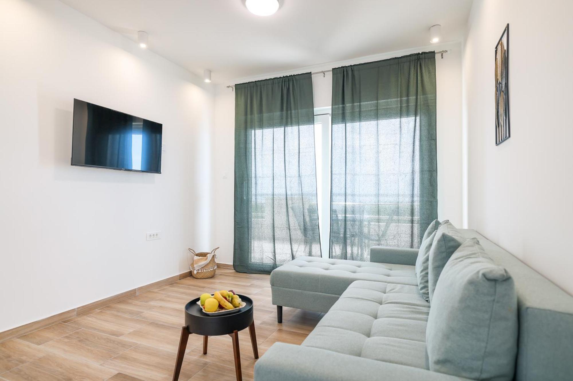 Beachfront Tic With Seaview Apartment *